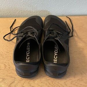 Vivo Barefoot Black primus lite lll women’s 7